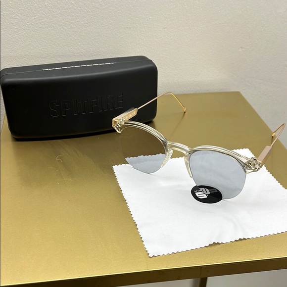 Spitfire Mirrored Sunglasses - Picture 7 of 7